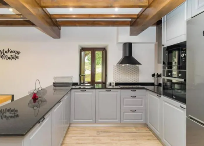 Villa Cantabria Collection - Espectacular Cabarceno Penagos